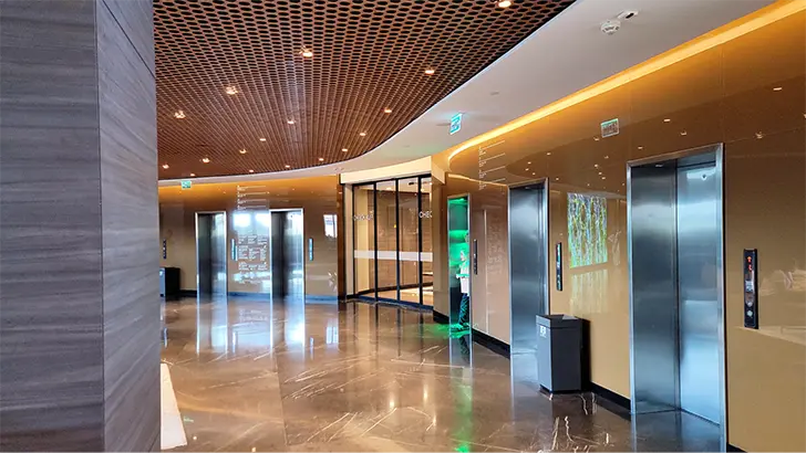 Entrance to Memorial Hospital